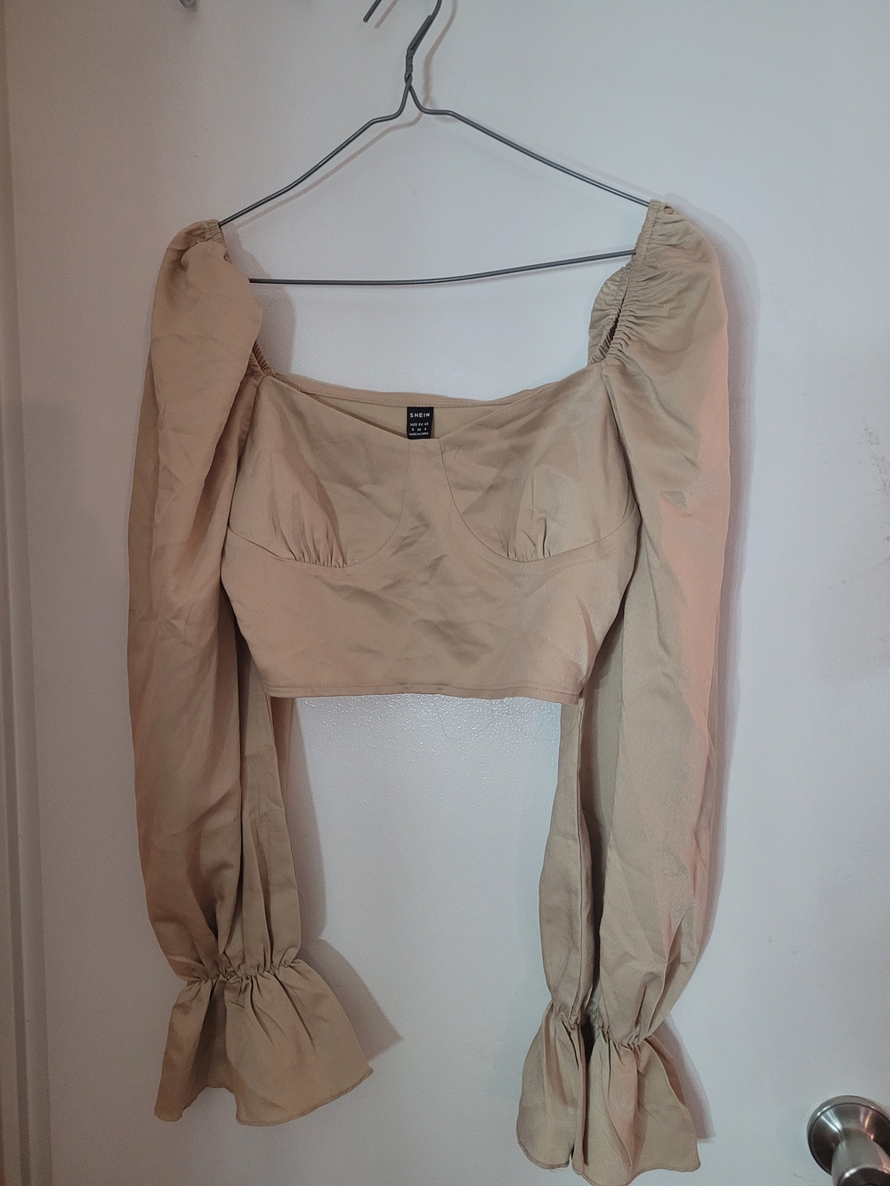 Beige Puff-Sleeve Cropped Top - Unbranded